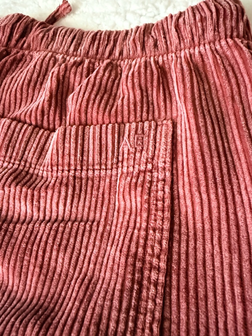 American Eagle Outfitters Stretch Corduroy Pants in Rusty Rose Size M - Picture 4 of 12
